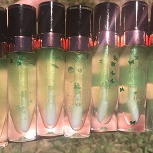 Alien snot 👽 lipgloss